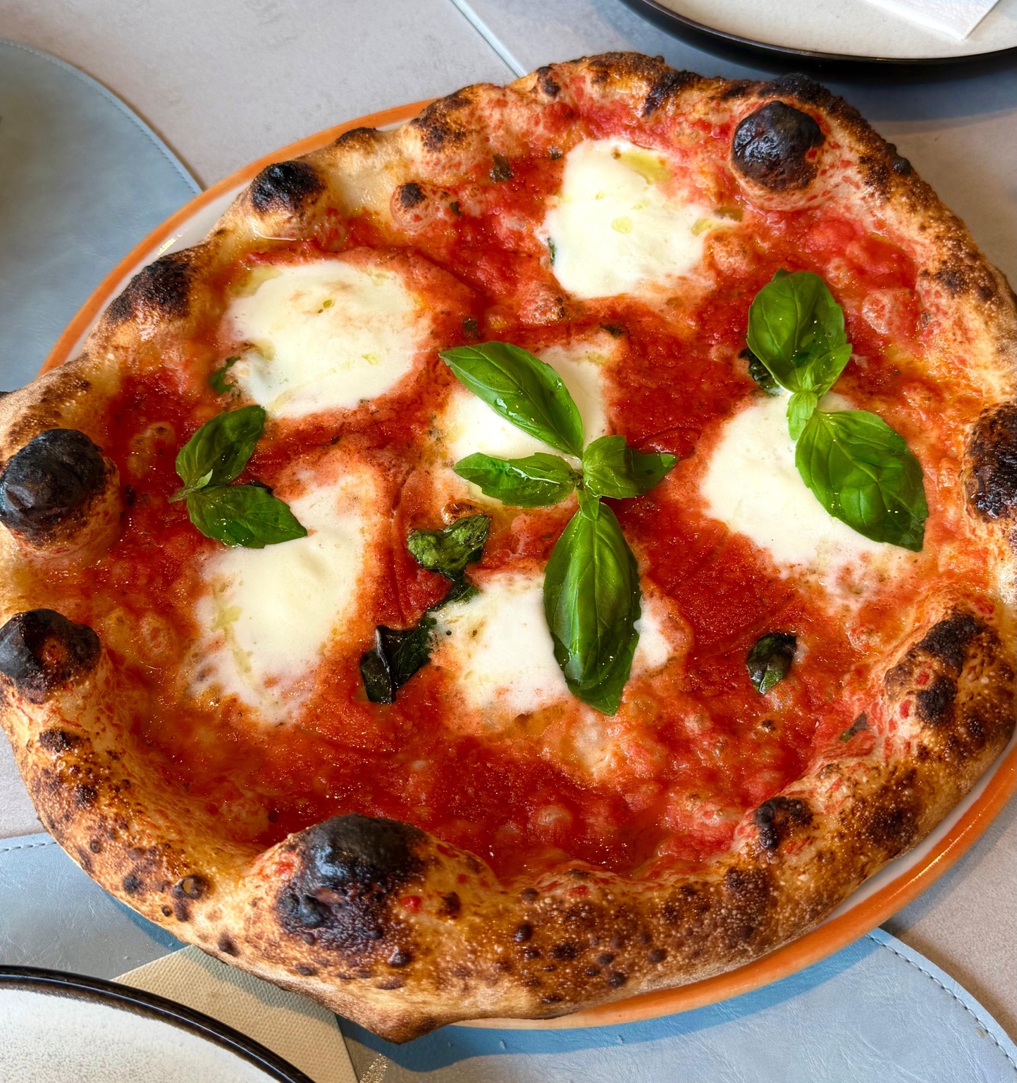 Pizza napolitaine Mareluna